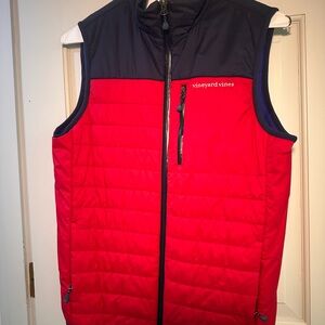 Vineyard Vines Men's Red and Navy Vest